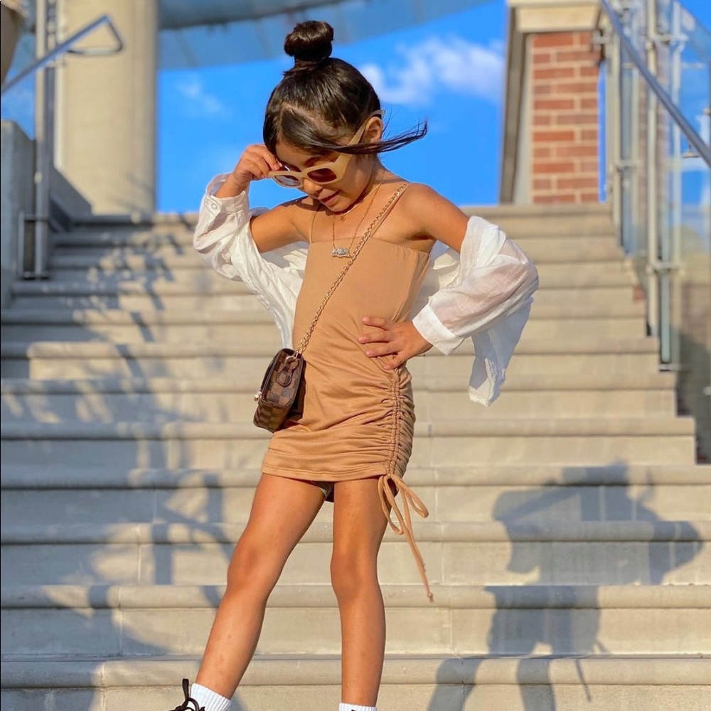 Kids touch dress mocha